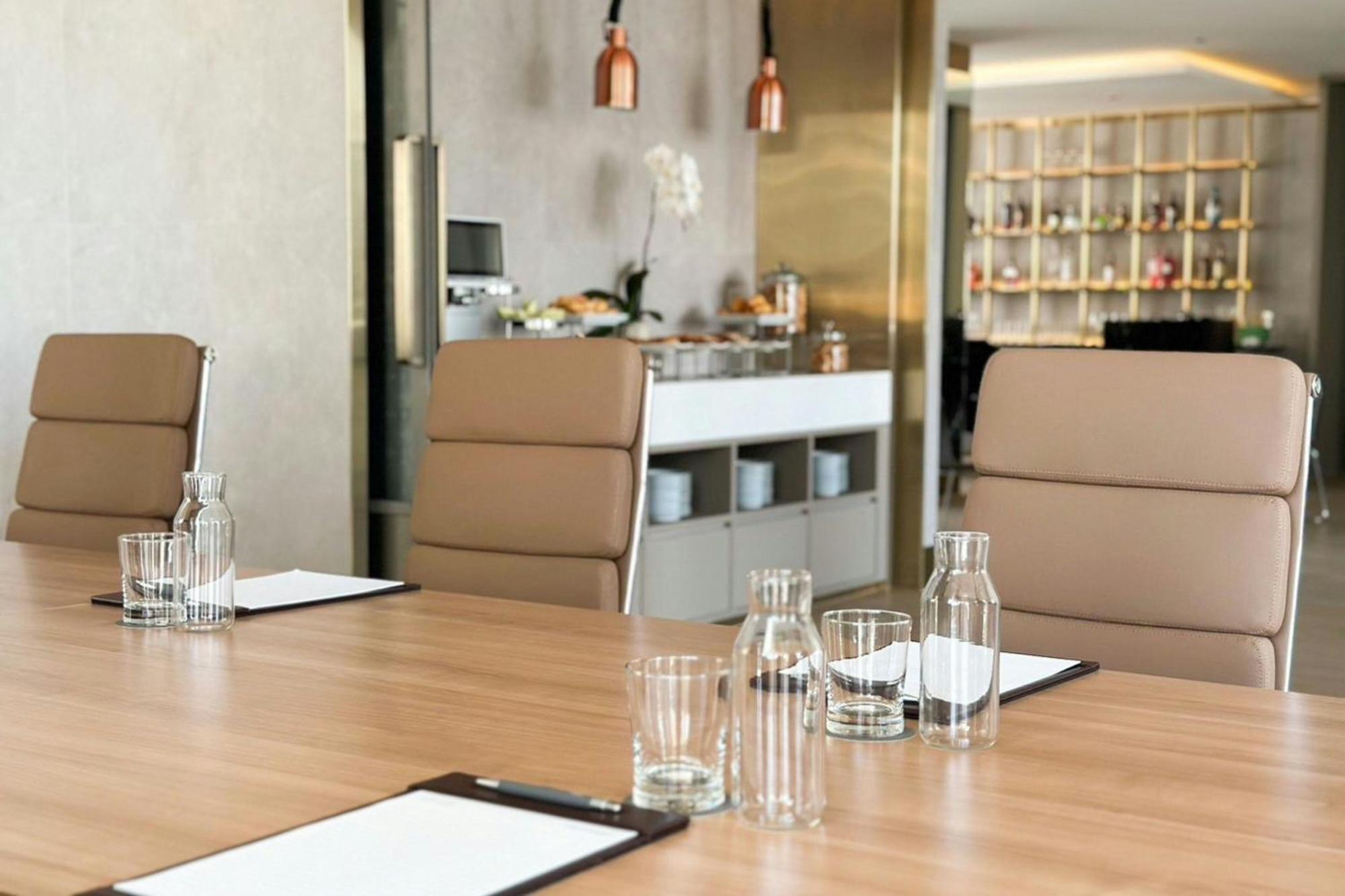 Courtyard By Marriott Bangkok Ξενοδοχείο Εξωτερικό φωτογραφία