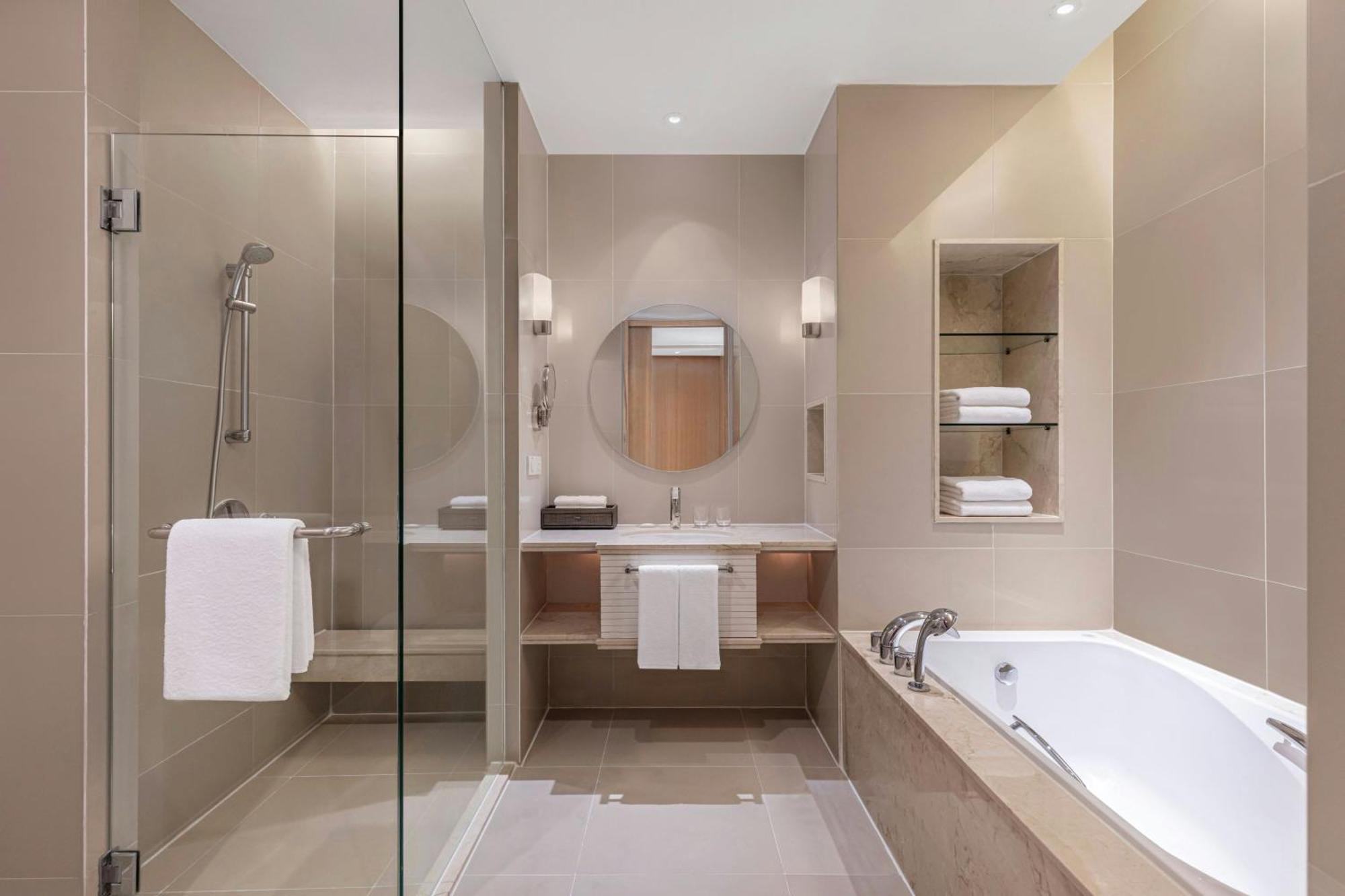 Courtyard By Marriott Bangkok Ξενοδοχείο Εξωτερικό φωτογραφία