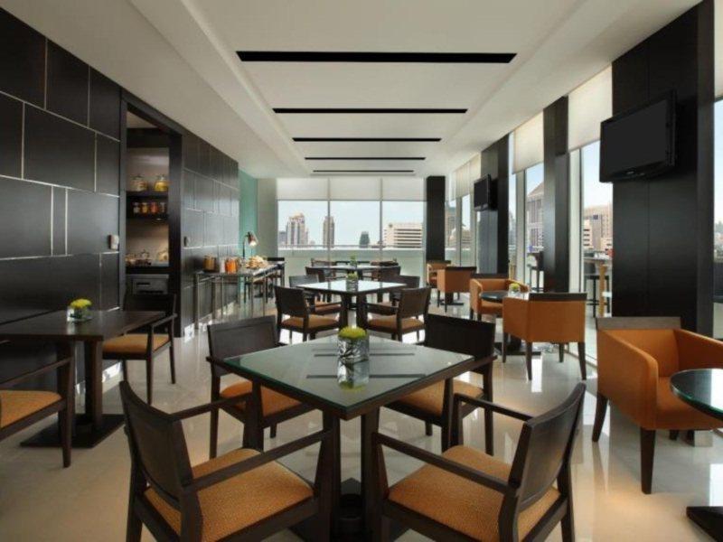 Courtyard By Marriott Bangkok Ξενοδοχείο Εξωτερικό φωτογραφία