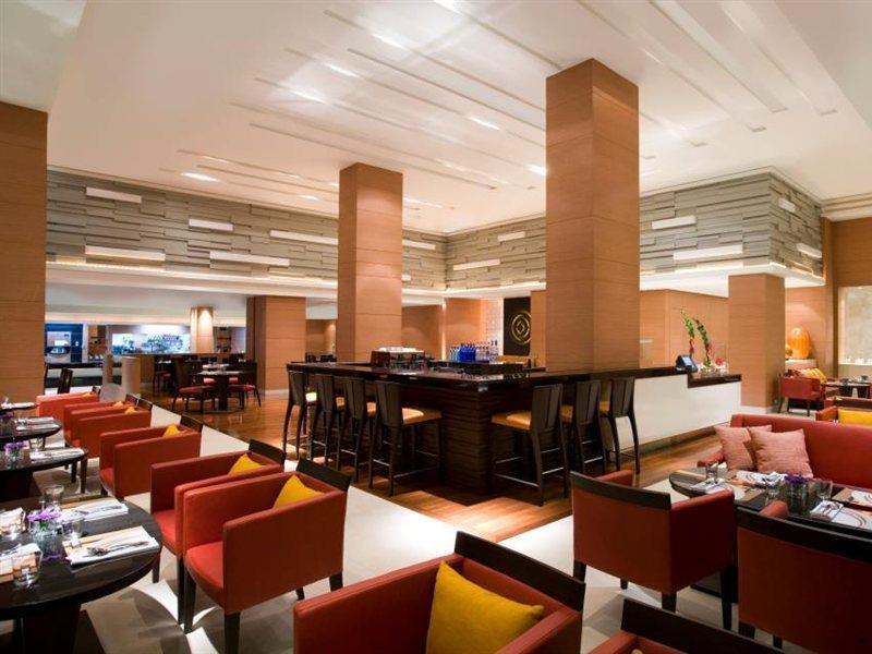Courtyard By Marriott Bangkok Ξενοδοχείο Εξωτερικό φωτογραφία